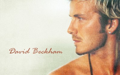 明博电竞焦点-久保建英抢断后助攻队友破门